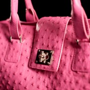 Damentasche aus Straußenleder